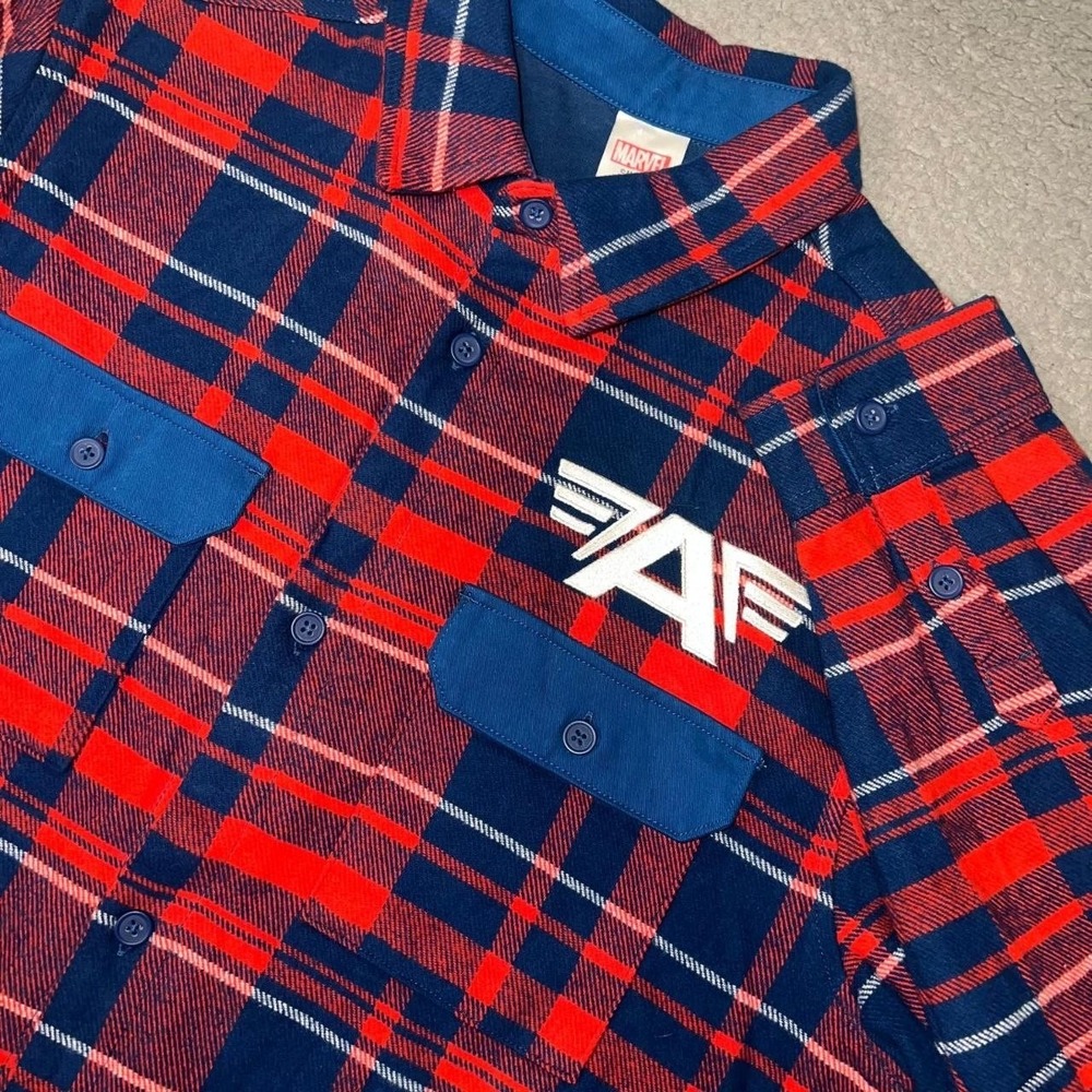 NWT Disney Marvel Captain America Shacket Men's Sz L Red Plaid Flannel Button Up